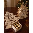 thumbnail image 3 of Caja decorativa en forma de pino elaborada en MDF natural, diseñada para presentar chocolates y pequeños obsequios con un toque navideño especial, 3 of 7