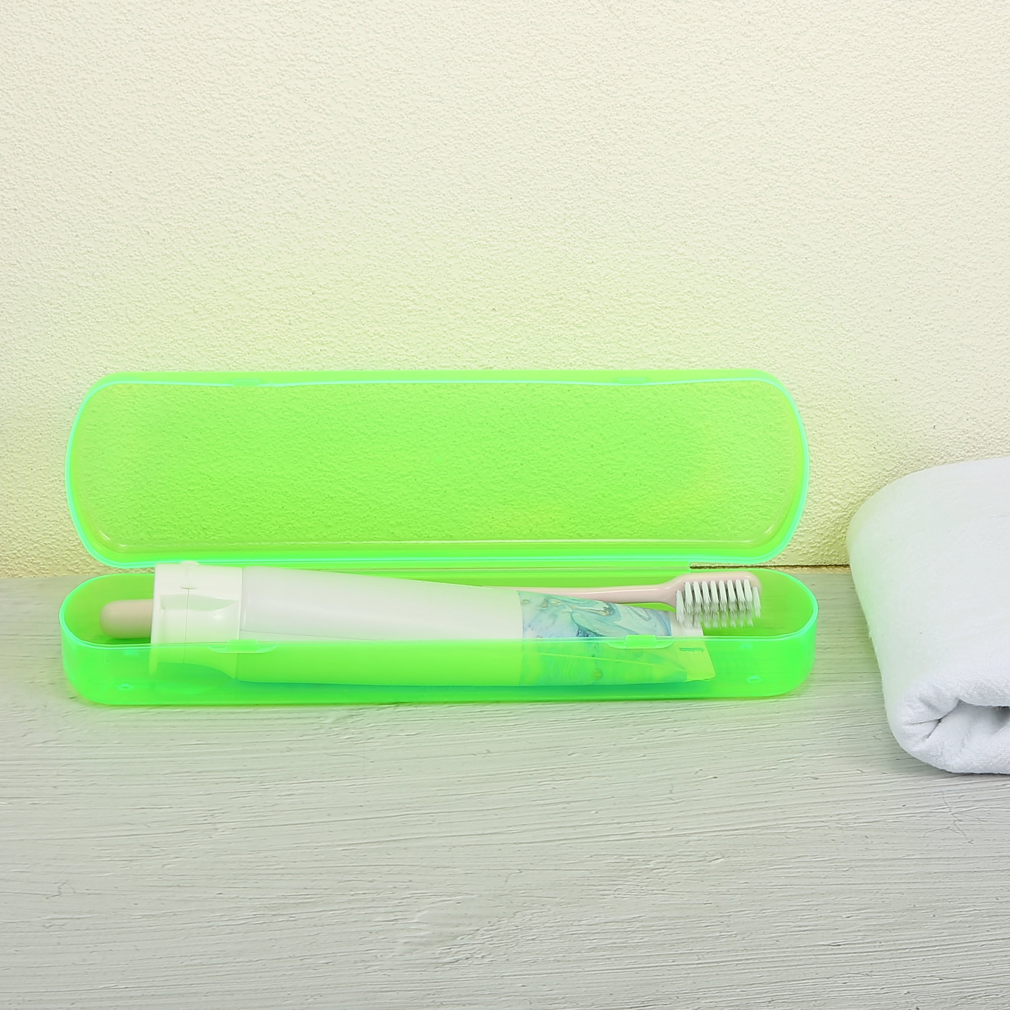 Unique Bargains Toothbrush Travel Case, Lightweight and Durable Holder for Travel Green