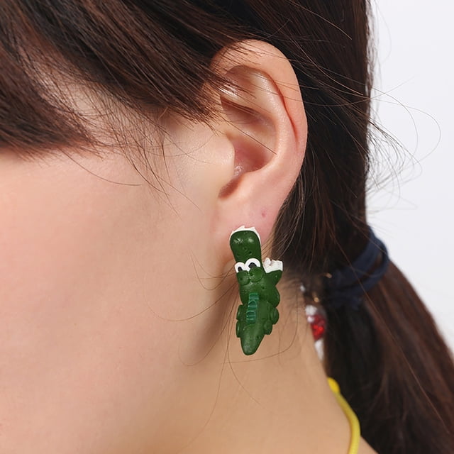 Xihbxyly Pendientes Bonitos, Joyería de Polímero Bañada En Color, Diseño Cómodo y Ligero, Tamaño Pequeño Único, Accesorio de Exhibición, Regalo Ideal para Los Amantes de La Moda, Se Esperan Ligeras V