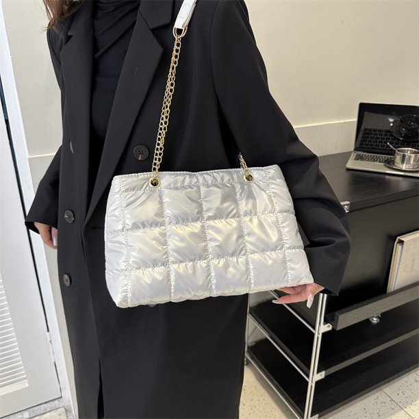 Bolso de hombro con decoración de cadena para mujer, bolso de mano acolchado de invierno, bolsos de compras (blanco)