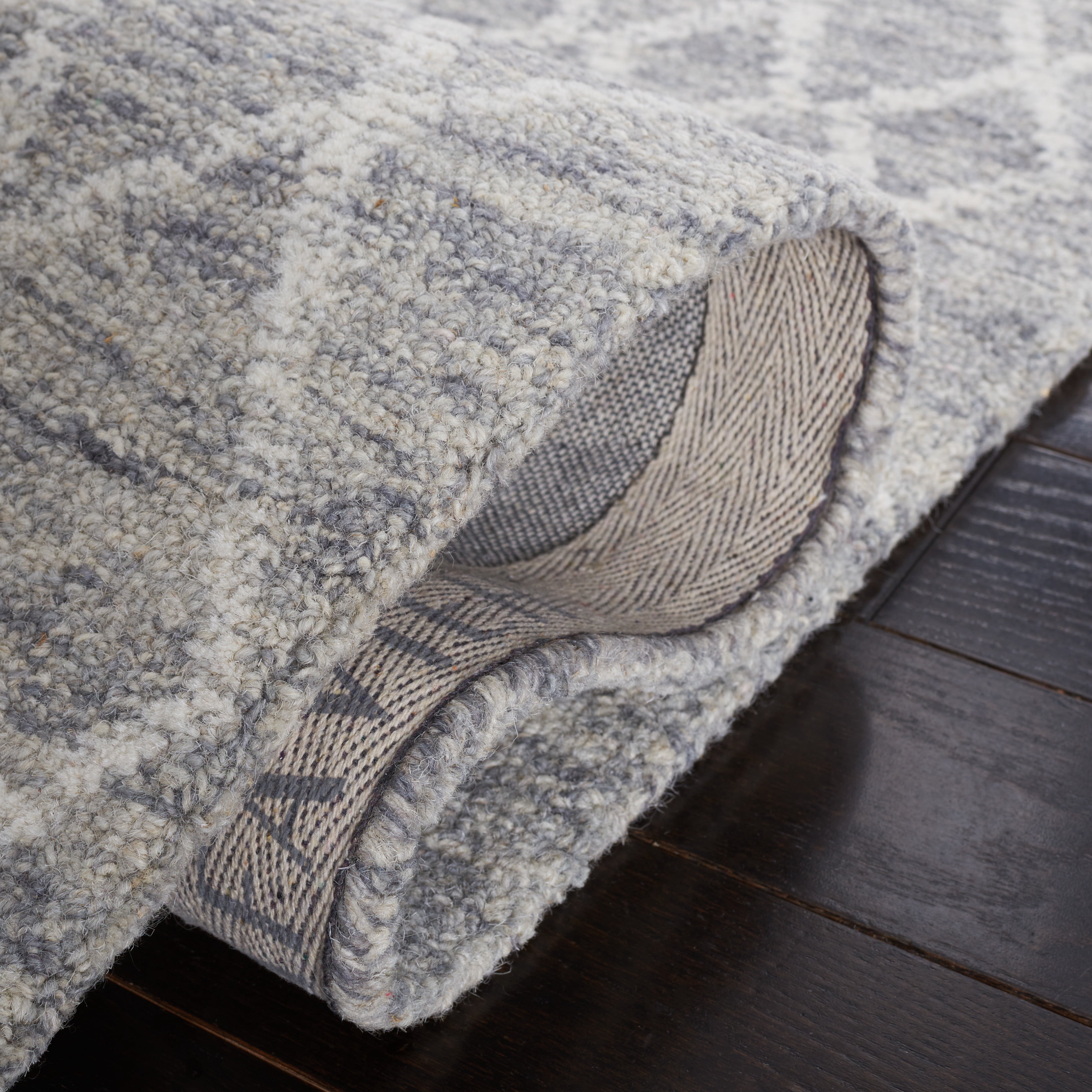 SAFAVIEH Metro Jenny Diamond Runner Rug, Grey/Ivory, 2'3" x 8'