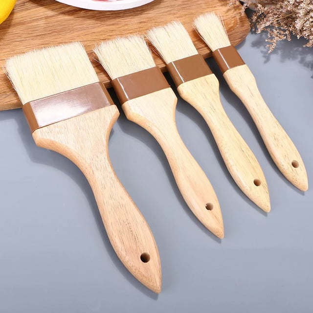 Juego de cuatro brochas de repostería, brocha de cerdas naturales, brocha para aceite comestible, mango de madera de haya y brocha para aceite para barbacoa (pequeña + mediana + grande + extra grande) JM