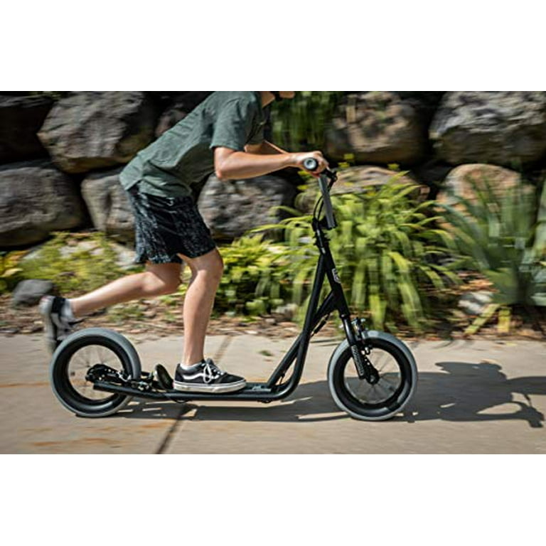 Mongoose Trace Youth/Adult Kick Scooter Folding and Non-Folding Design, Regular, Lighted, and Air Filled Wheels, Multiple Colors, Black (R6331AZA) Mongoose Trace Youth/Adult Kick Scooter Folding and Non-Folding Design, Regular, Lighted, and Air Filled Wheels, Multiple Colors, Black (R6331AZA)