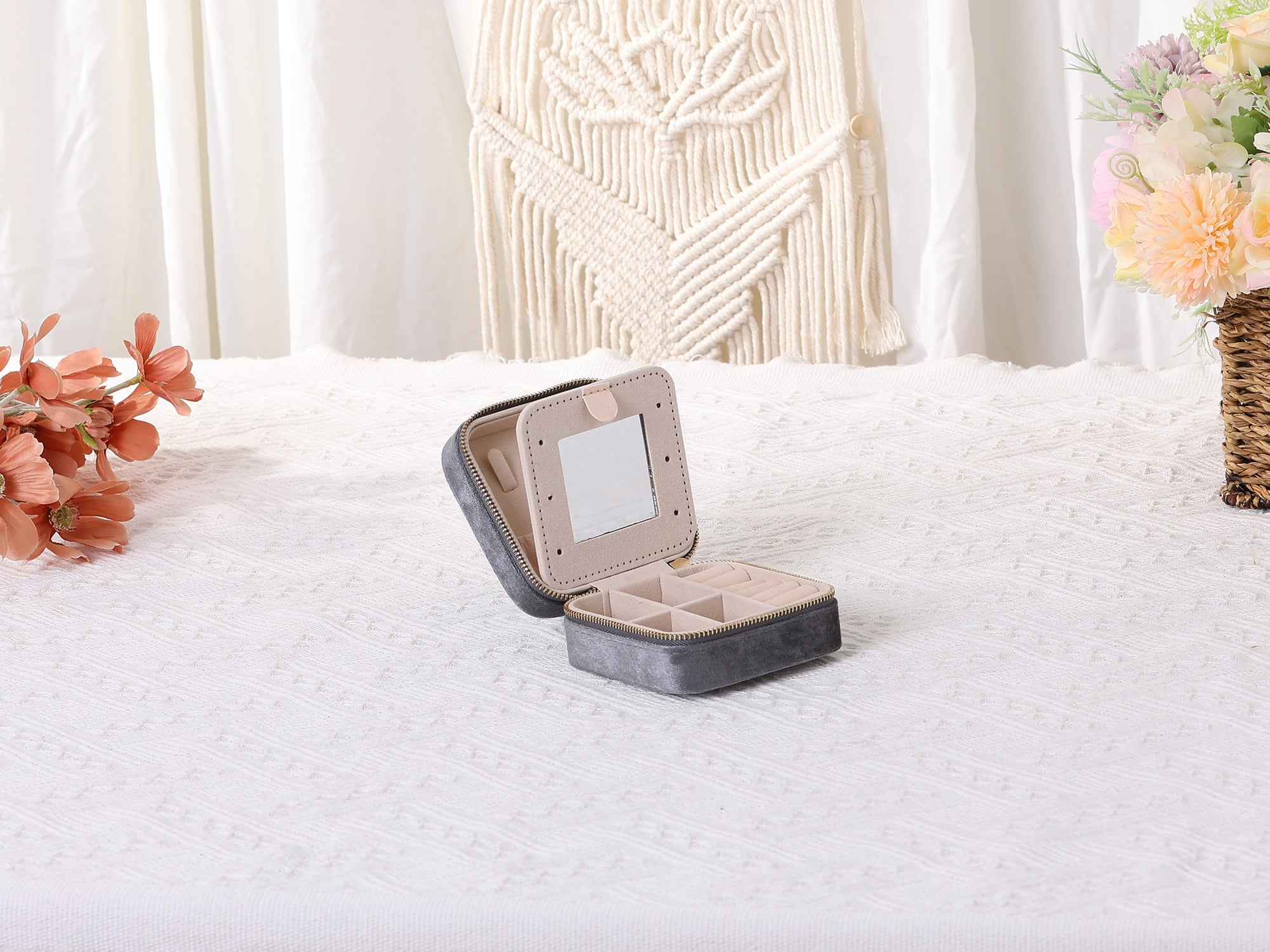 Unique Bargains Jewelry Box Small PU Leather Jewelry Organizer Case Storage Display Holder Grey