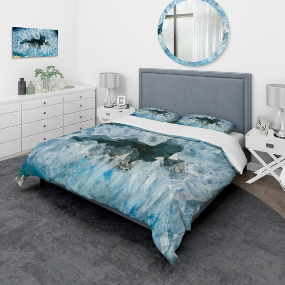Designart 'Geode Interior with Light Blue crystals' Mid-Century Modern Duvet Cover Set