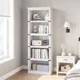thumbnail image 4 of Estilo rural-style de madera estante de libros blanca 67.4 pulgadas de altura y 24.5 pulgadas de anchura 5-tier almacenamiento para sala de estar y oficina en casa, 4 of 9
