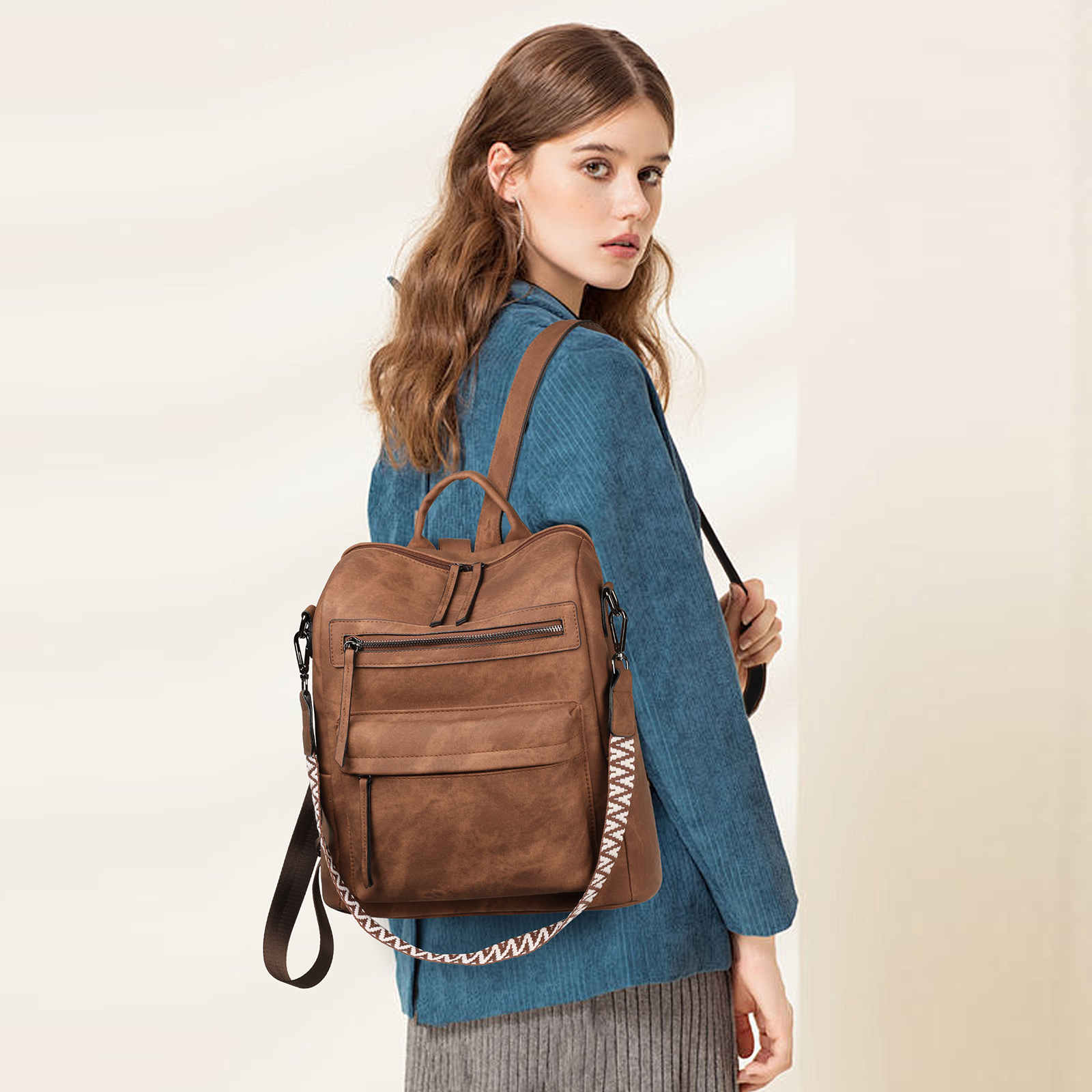 GOIACII Women's Leather Anti-Theft Travel Backpack photo 2