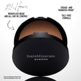 thumbnail image 4 of Base de maquillaje en polvo Barepro 24Hr Skin-Perfecting de Bareminerals, base de maquillaje en polvo compacto mate de cobertura total con escualeno vegetal, control de grasa, vegana - Light 20 Neutra, 4 of 9