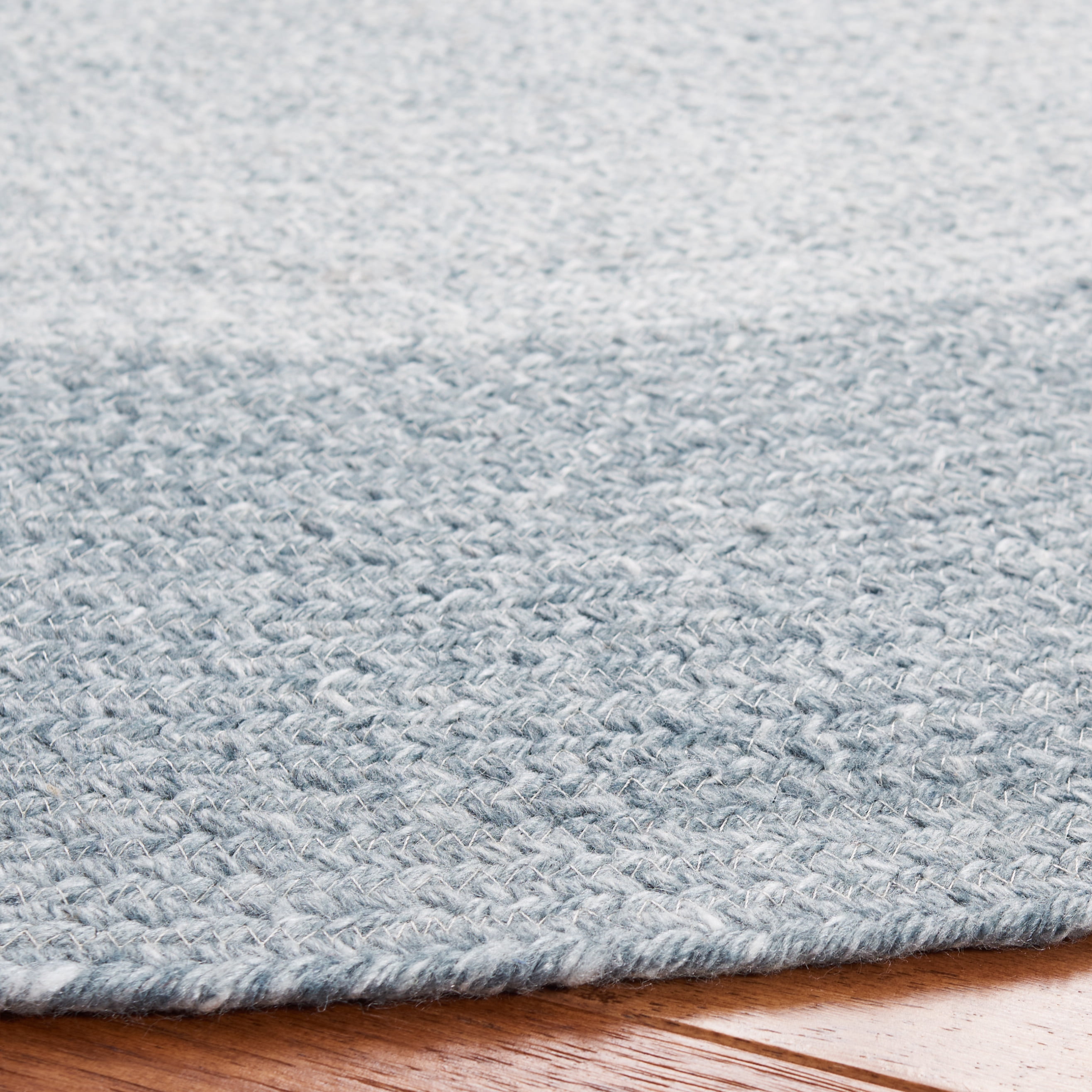 SAFAVIEH Braided Osmond Geometric Polyester Reversible Area Rug, Gray/Ivory, 6' x 6' Round