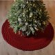thumbnail image 2 of Falda De árbol De Navidad blanca, Alfombra De pie De árbol De Navidad roja, decoración navideña para el hogar, 48 pulgadas, 2 of 4