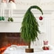 thumbnail image 4 of Decoración navideña de hoja de árbol de Navidad con hojas nobles y pinos artificiales pequeños para la mesa | Árbol de Navidad Mini de Plástico Verde Realista | Opciones duraderas y ligeras 30cm, 4 of 6