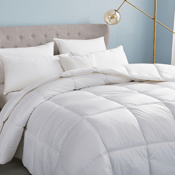 Luxurious Full/Queen Size Hard-to-FIND 75 Oz Fill Weight Goose Down Comforter, 600 Thread Count 100% Egyptian Cotton Cover, 700 Fill Power, Solid White Color