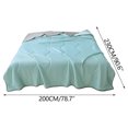 thumbnail image 2 of Edredón de Aire Acondicionado de Seda Fresca Lavable de 200 X 230 Cm, Ideal para El Verano., 2 of 6