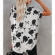 thumbnail image 3 of Tops de verano para mujer, estampados de flores, cuello en V, manga corta, camisa informal holgada elegante para mujer para fiesta, oficina, viajes, blanco M, 3 of 5