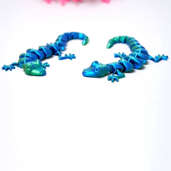 2pcs 3D Printed gecko,Flexible Joint Animal lacertid Figurines,Realistic Eyes, Home Office Decor,Fidget Toy for Adults Teens Boy Festival Gifts