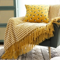 Wehilion Chunky Knit Blanket Throw, Hand Knit Chenille Throw Blanket for Sofa & Home Decor, Knitted Throw Blankets with Tassels Perfect House Warming Gift, Cozy Soft Lightweight for All Season