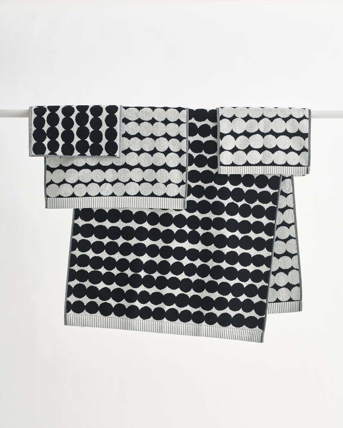 Marimekko Rasymatto Towel | Black & White - Unikko Hand Towel Beige, White (28" x 20")