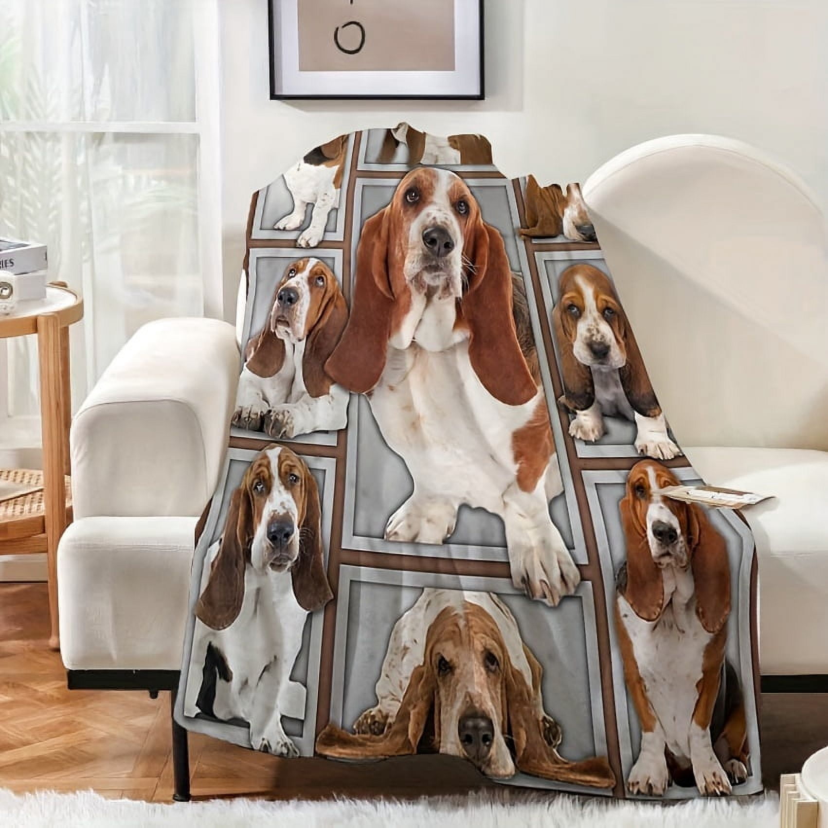 Reversible Basset Hound Flannel Throw Blanket - All-Season Cozy Knitted Blanket with Realistic Dog Print, 100% Polyester, Machine Washable, Red & White Design, Perfect for Home or Travel