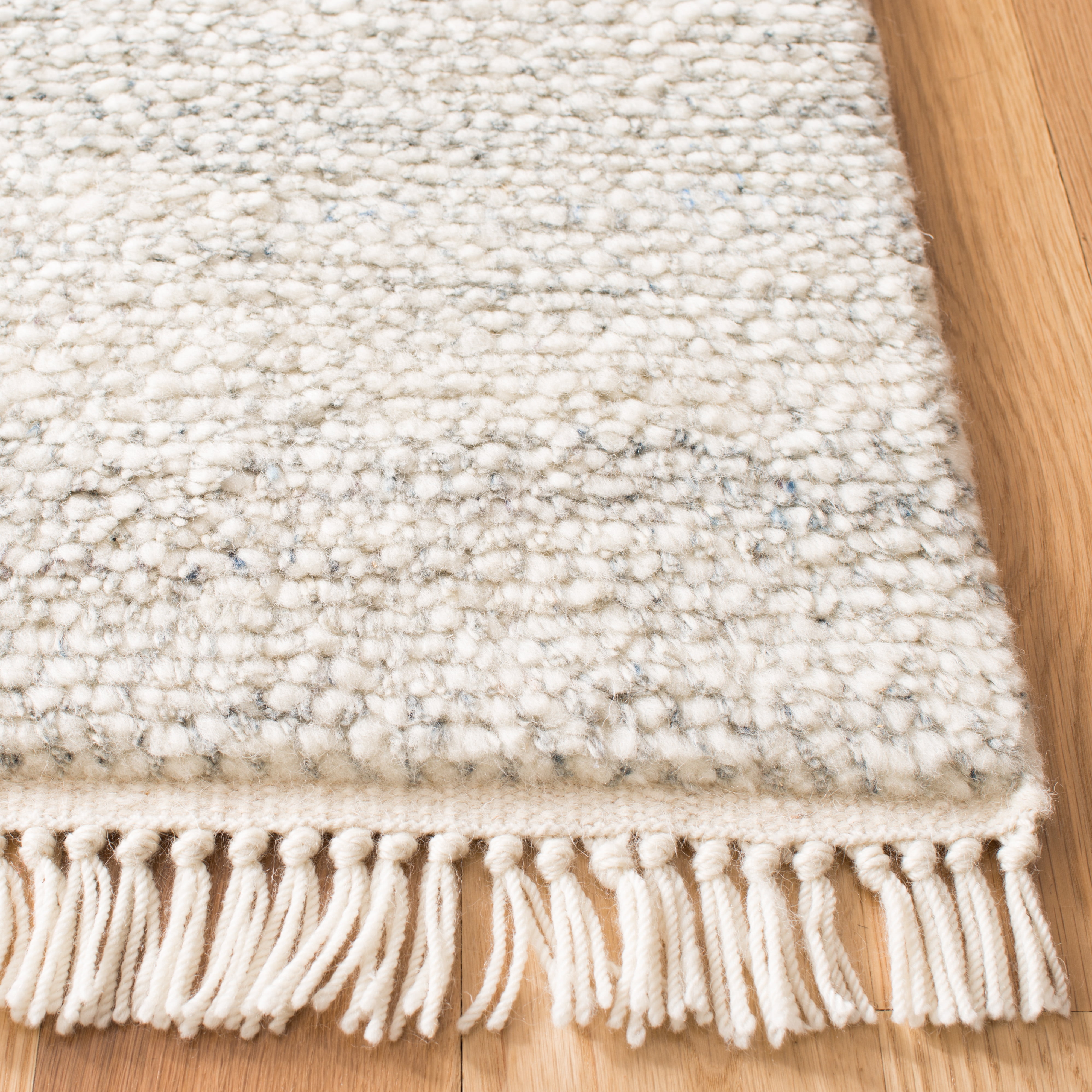 SAFAVIEH Casablanca Carbrey Solid Wool Area Rug, Grey, 8' x 10'