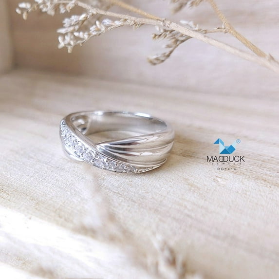 Cubic Zirconia / Sterling Silver 925 Ring / Rhodium plated Nickel-Free / MadDuckJewels RG1414 / Thailand Jewelry