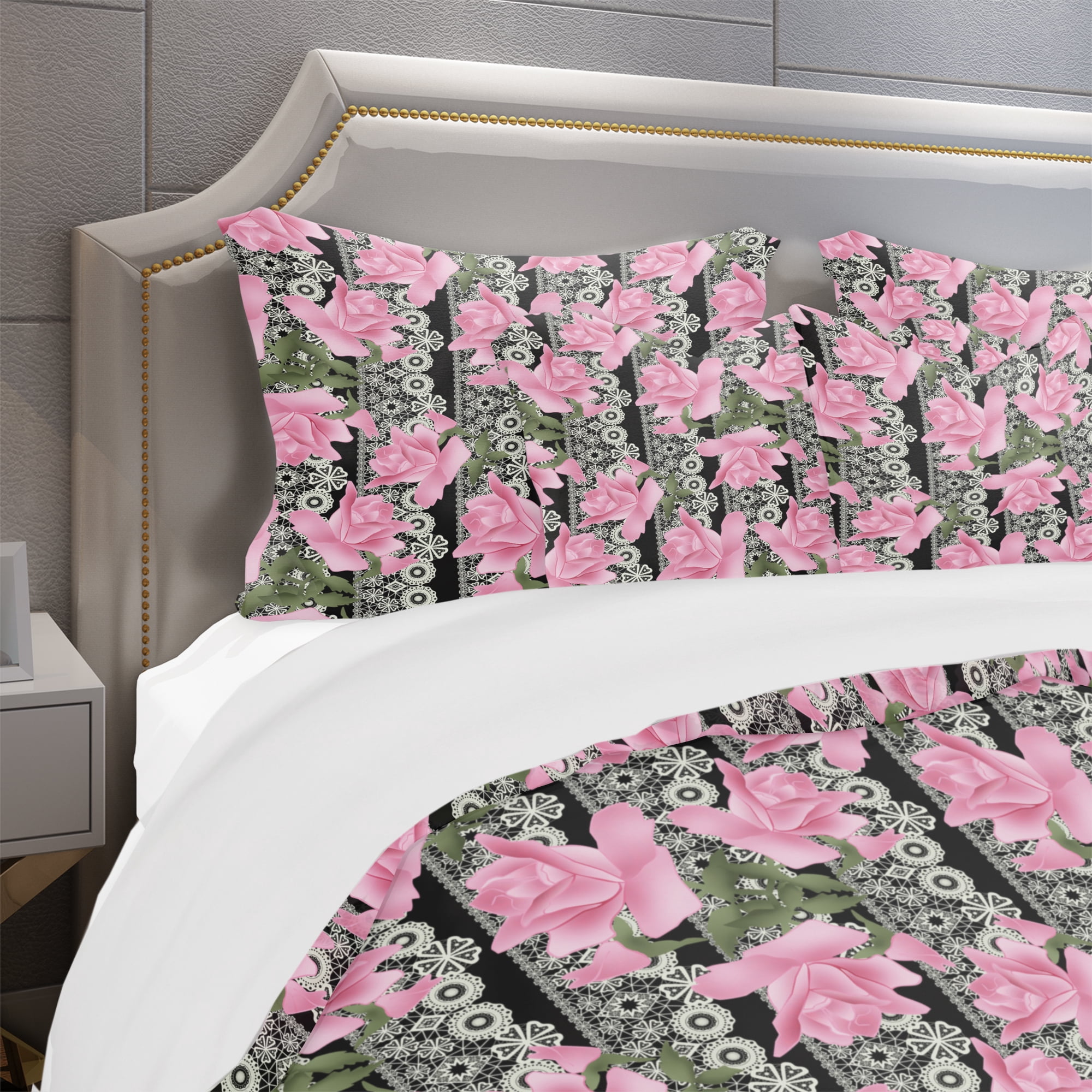 Designart 'Black Lacy Roses Pattern' Bohemian & Eclectic Duvet Cover Set