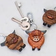 thumbnail image 1 of Porte-clés Vache highland en Bois (2 Pcs), 1 of 3