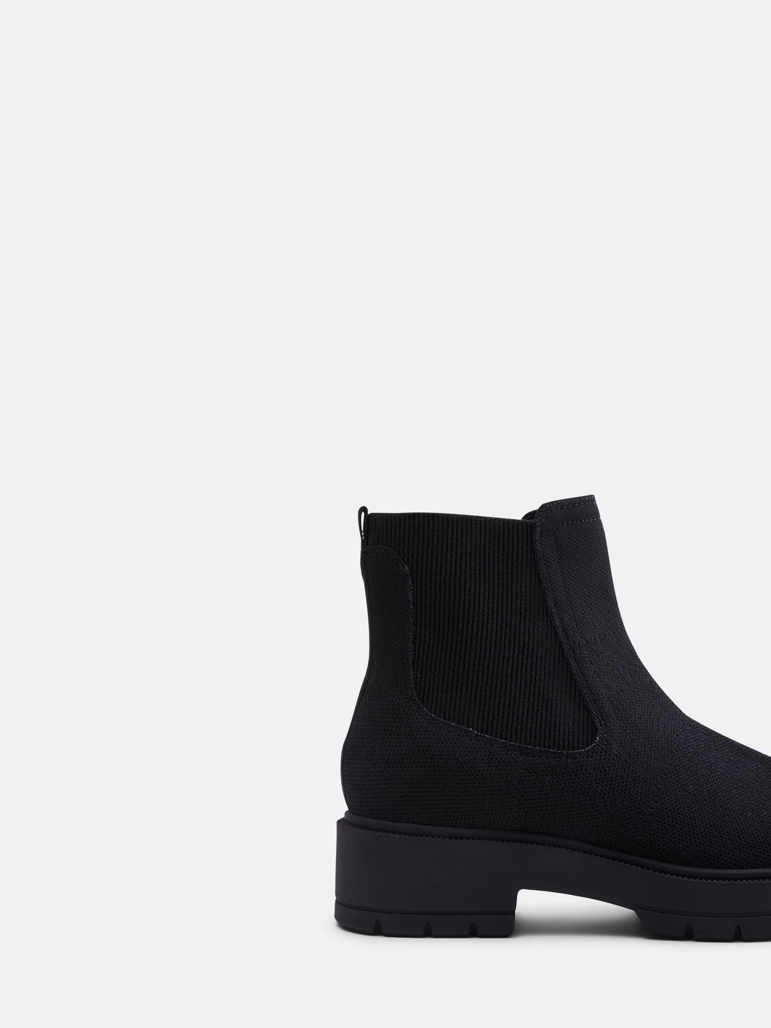 Time and Tru Women's Chelsea Comfort Boots