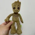 thumbnail image 1 of Muñeco de peluche MINISO de 22 cm con diseño de Groot de Guardianes de la Galaxia, con soporte magnético para el hombro, de 5 pulgadas., 1 of 6