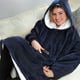 Women Men Huggle Hoodie Blanket 120cm Long Sleeves Plush Lazy TV Pullover Outdoor Warm Robe blue One size – image 1 sur 8