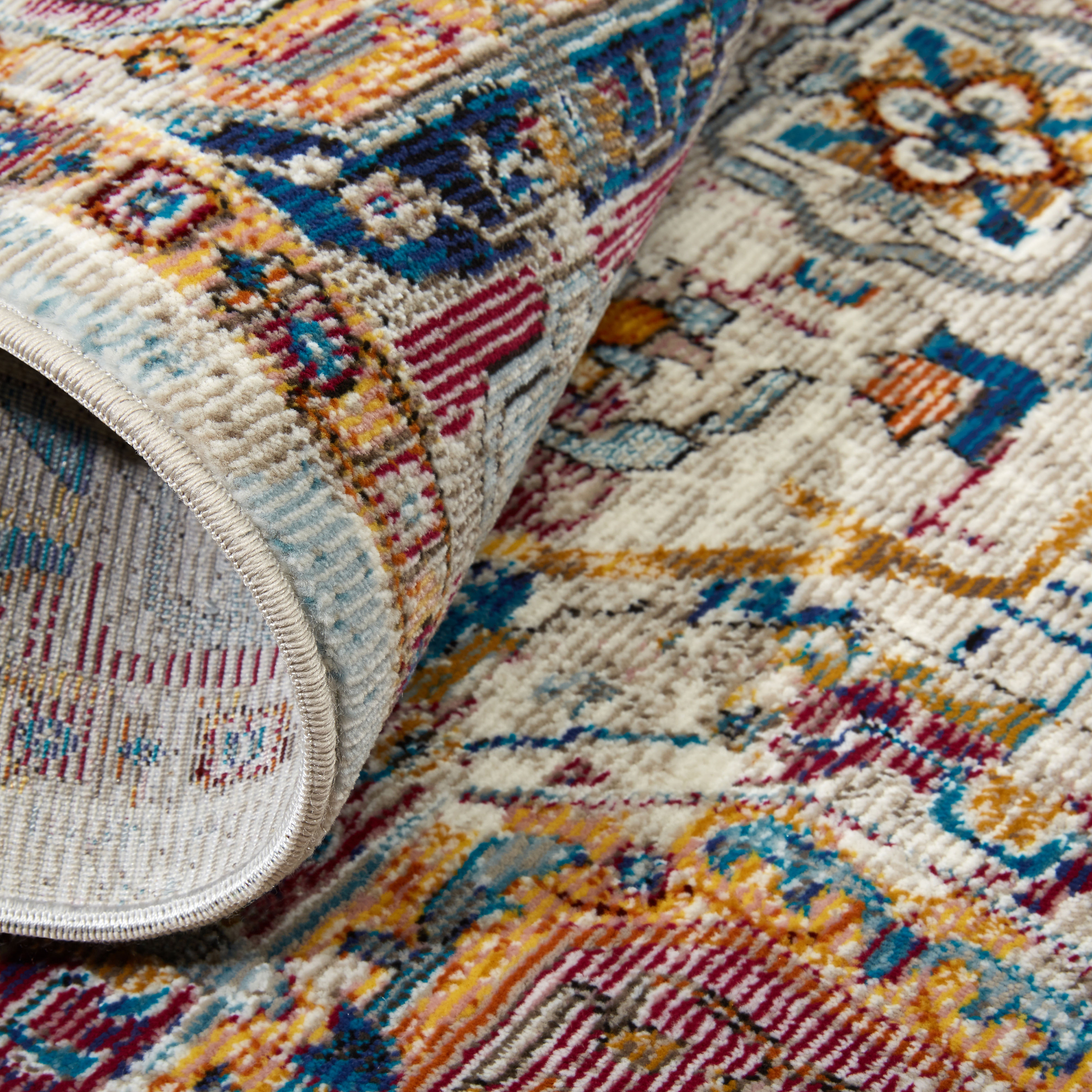 Nicole Miller New York Parlin Dahlia Area Rug