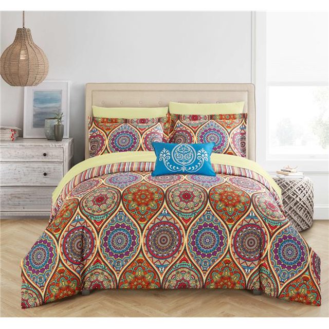 Svend 8 Piece Reversible Comforter Bed, Red - Queen