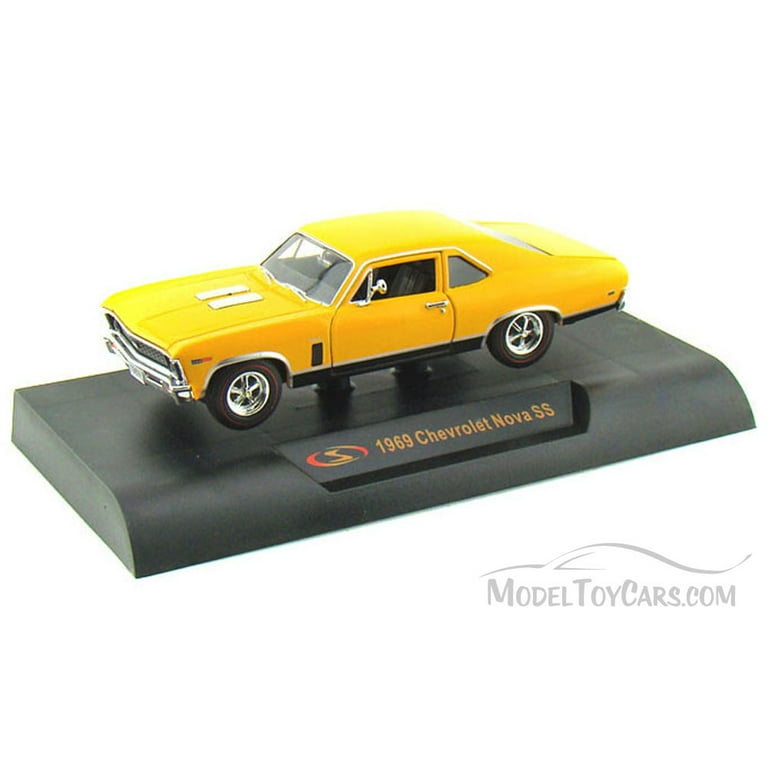 1969 Chevy Nova SS Hard top, Yellow - Signature Models 32436 - 1