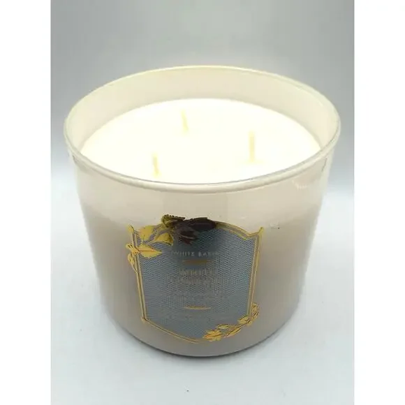 Bath & Body Works White Pumpkin 3 Wick Candle 14.5 oz