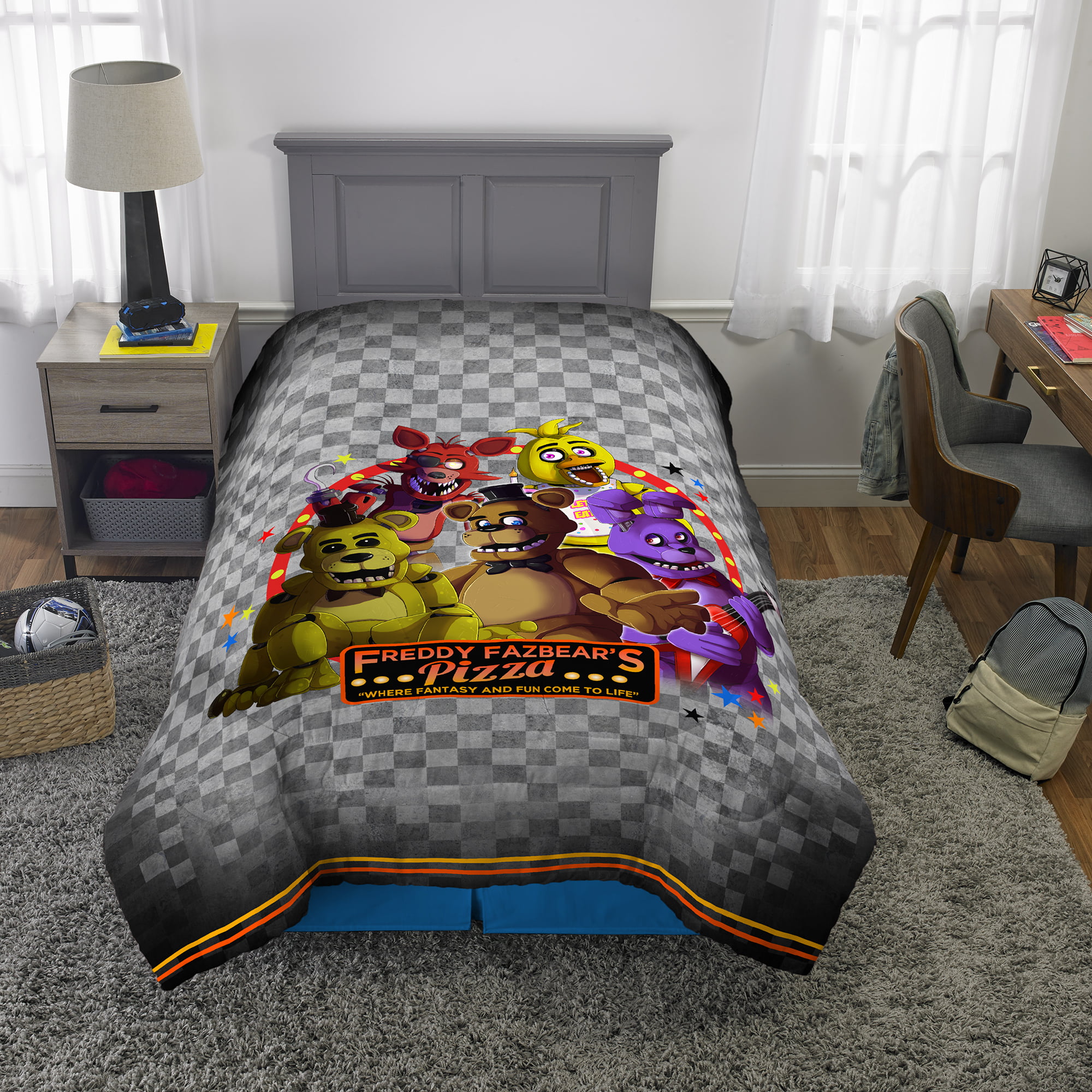 Scott Games Five Nights at Freddy's Pizza Security Twin/Full Comforter 