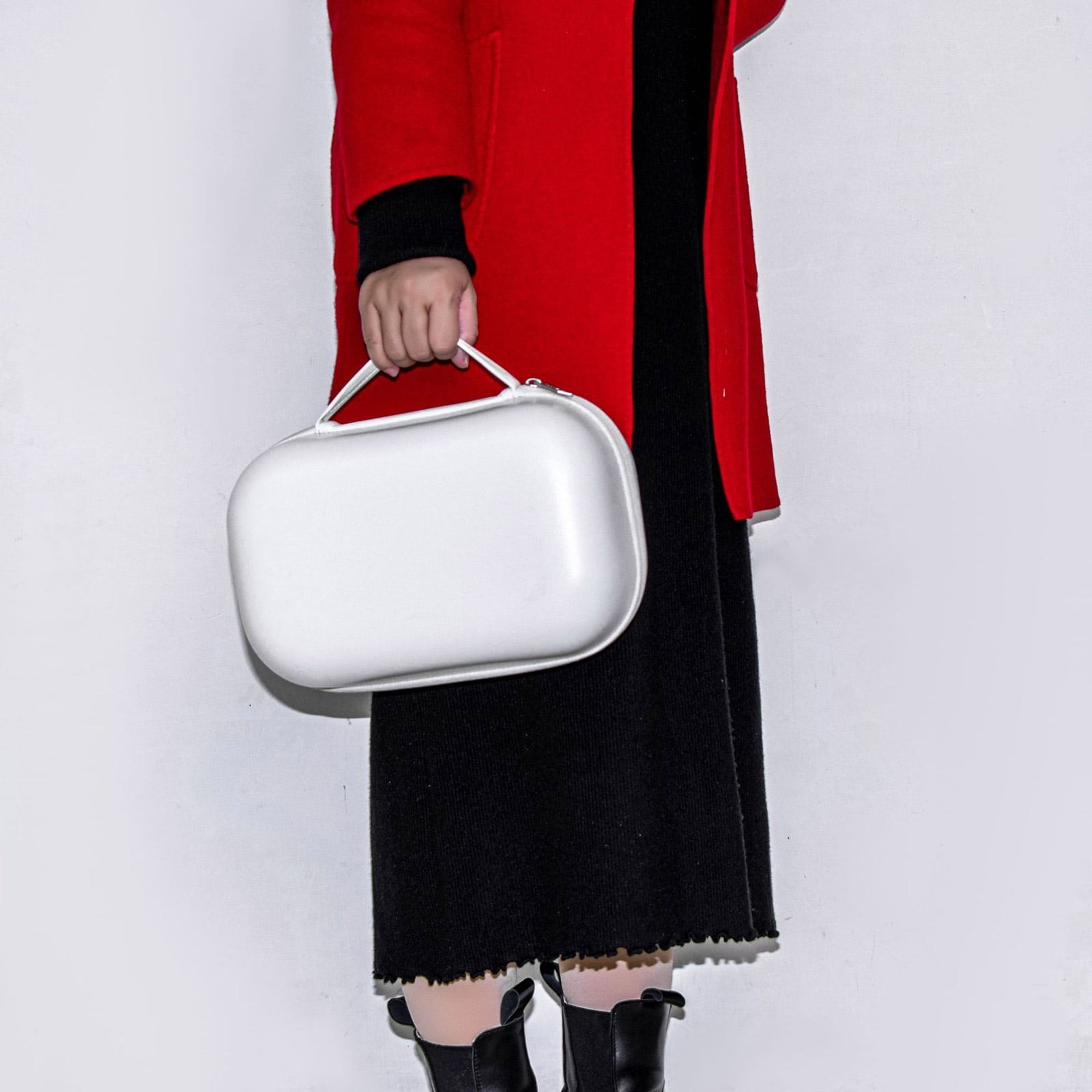 Hard Shell Travel Case for Breast Pumps, Portable Storage Handbag with Well Organized Compartments Enjoy Easy Access