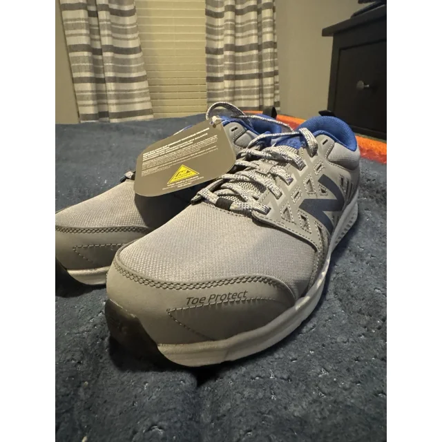 New Balance Industial 412 men authentic new gray slip resistant sneaker 9.5