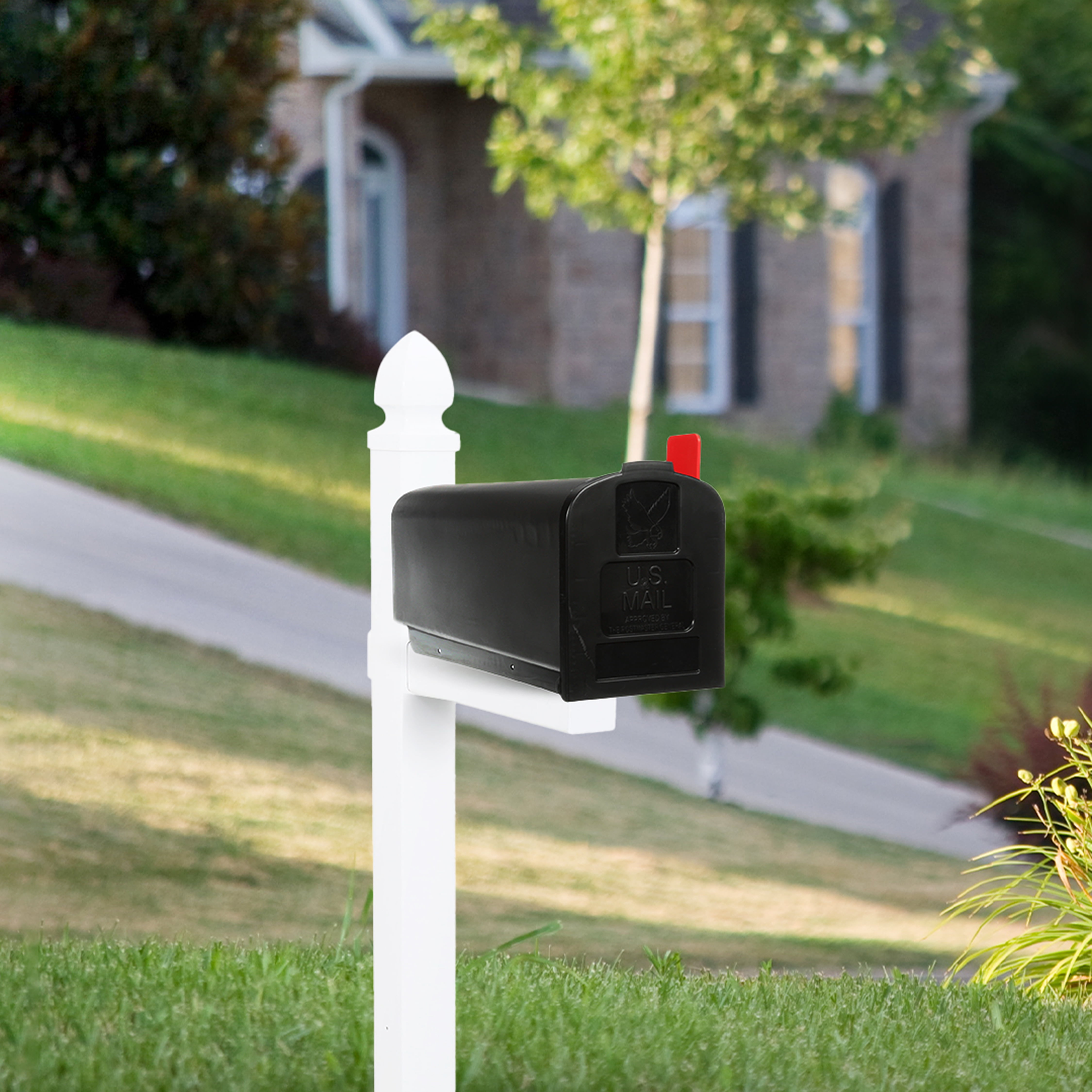 Architectural Mailboxes Parsons Plastic, Medium, Post-Mount Mailbox in Black