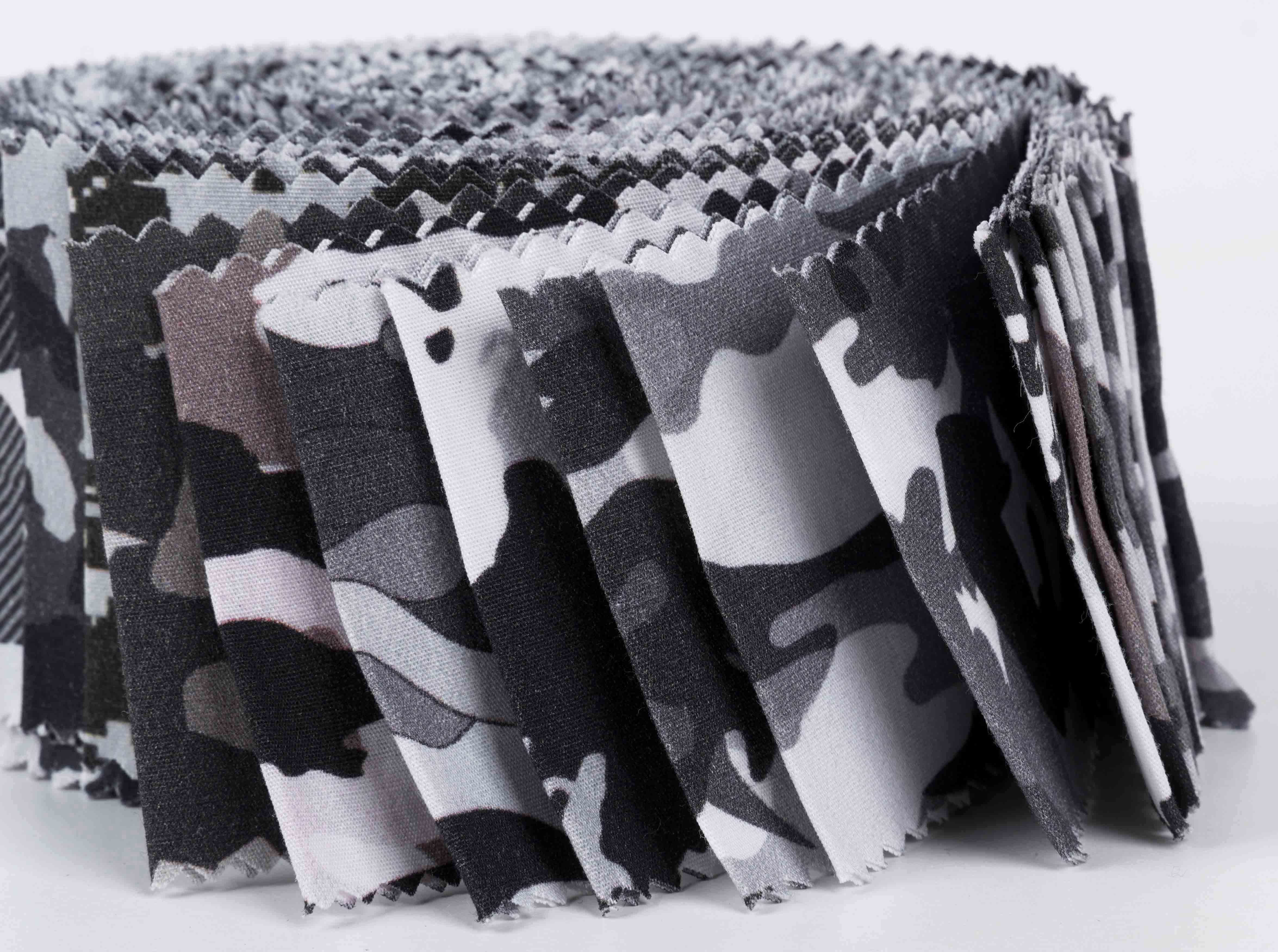 Soimoi 40Pcs Tie Dye Print Cotton Precut Fabrics For Quilting Craft Strips 2.5x42inches Jelly Roll - Black