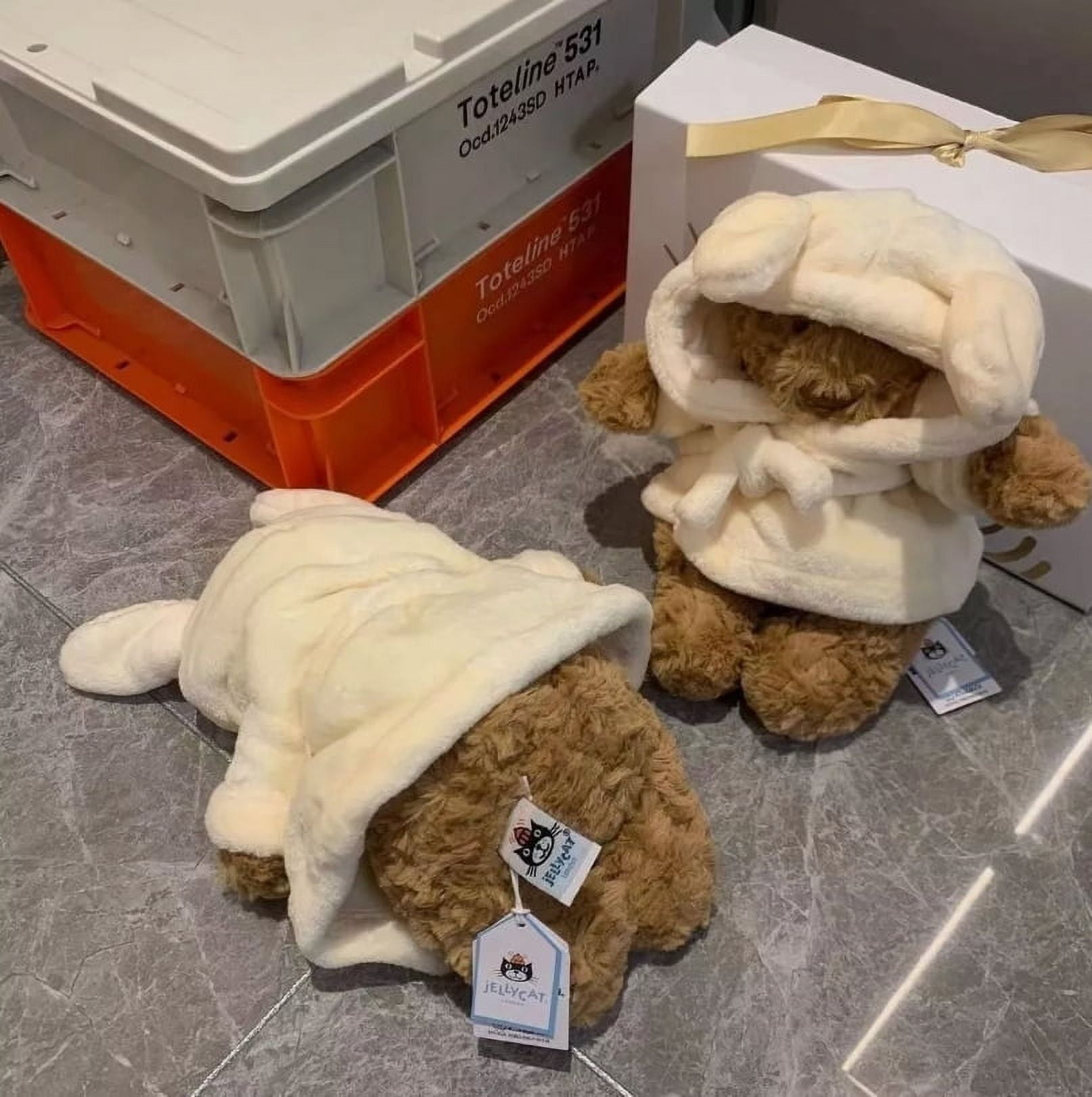 Jellycat Bathrobe Bartholomew Bear NWT