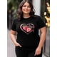 thumbnail image 4 of Camiseta de mujer, camisetas de manga corta, camisetas casuales, camiseta de cuello redondo con corazón de amor y fresa rosa para mujer, 4 of 8