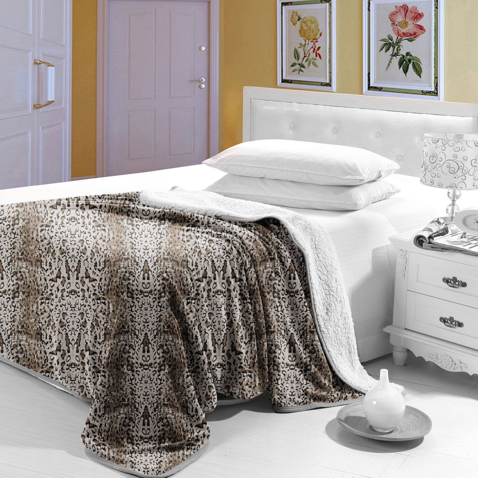 Lavish Home Animal Print Fleece Blanket with Sherpa Backing