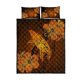thumbnail image 1 of Hawaiian Whale Swim Hibiscus Juego de Cama Colcha Polinesia - Naranja, 1 of 5