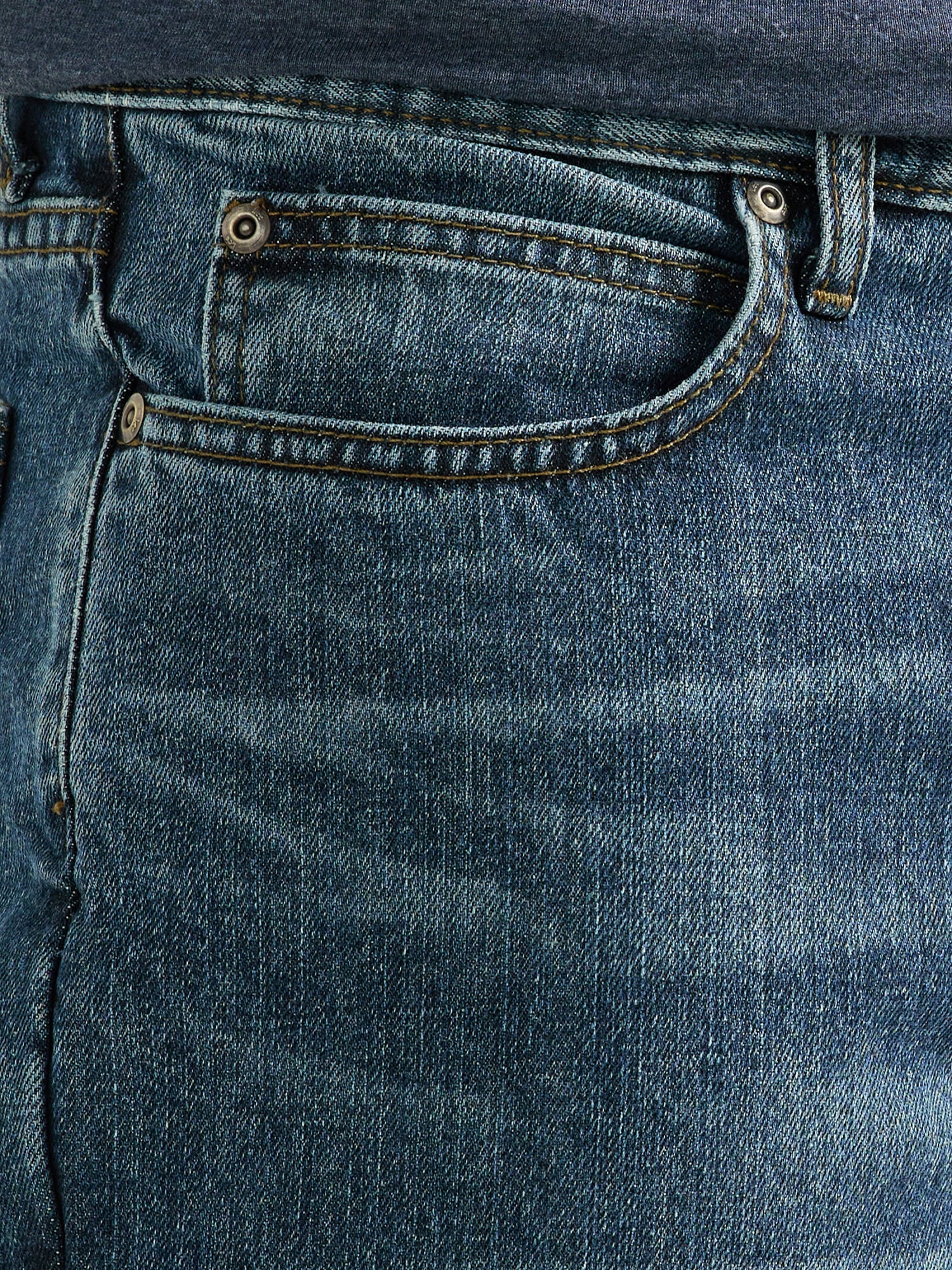 Lee® Men's Legendary Relaxed Straight Jean