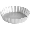 Round Fluted Pan with Removable Bottom, 4.25 x 1 Inch