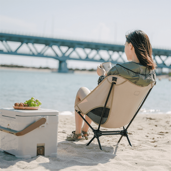 Ultralight Folding Traveling Chair- Portable Comfort for Outdoor Picnic, Beach, Fishing, and Travel A