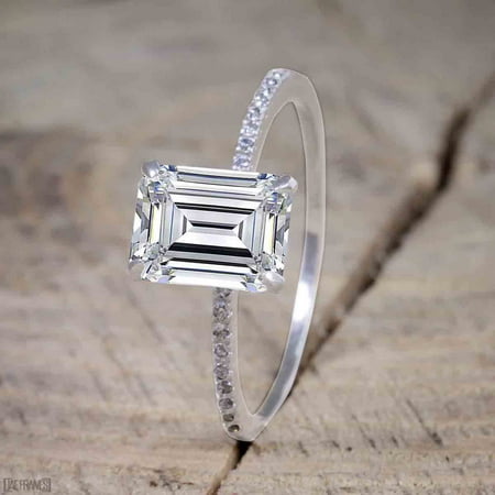 Beautiful 1 Carat emerald cut Moissanite Solitaire Engagement Ring for Women in White