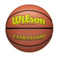 thumbnail image 1 of Baloncesto WILSON Evolution Game Optic, color amarillo, talla 7 - 29.5, 1 of 9