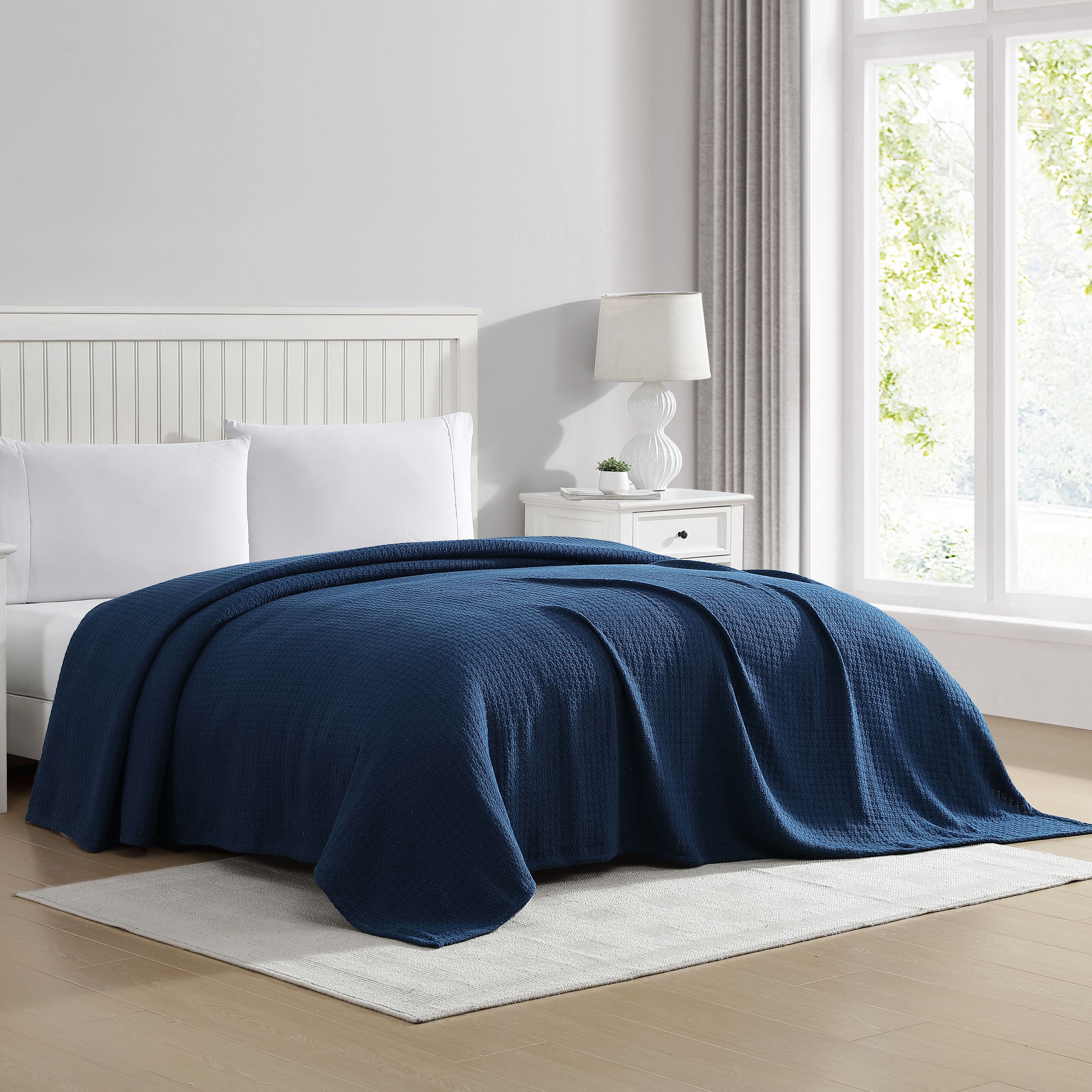 Beatrice Home Fashions, Grand Hotel Woven Cotton Blanket, Full/Queen, Navy
