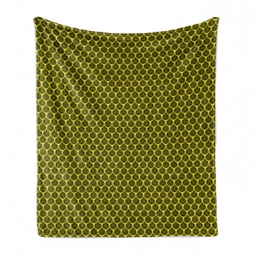 Rain Soft Flannel Fleece Blanket, Bumble Bee Honeycomb Concept Ogee Pattern Inspired Design of Honey Drops, Cozy Plush for Indoor and Outdoor Use, 50" x 70", Yellow Black and White, by Ambesonne