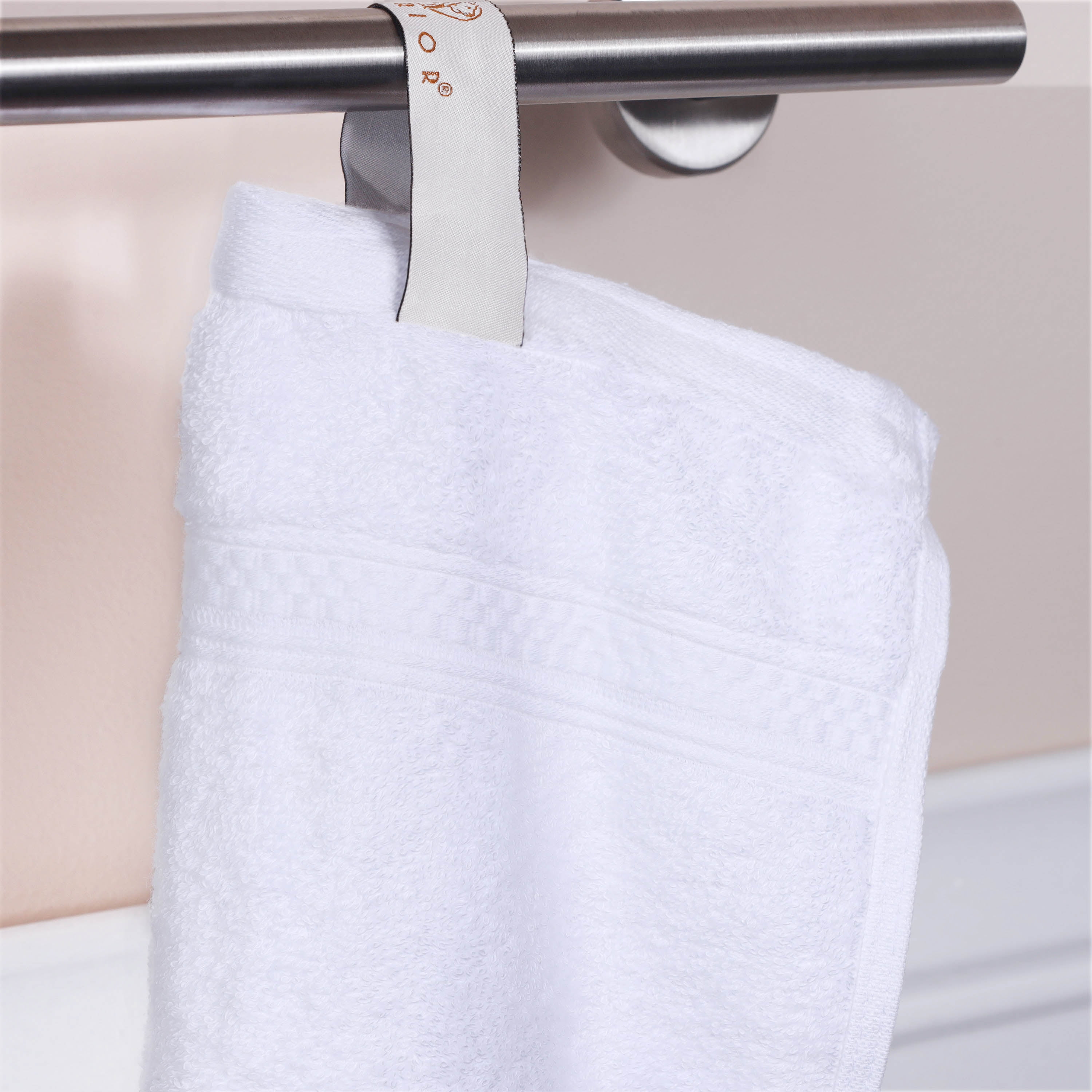 Meadowcove Rayon from Bamboo/Cotton Blend 6-Piece Face Hand, and Bath Towels Set , White by Blue Nile Mills